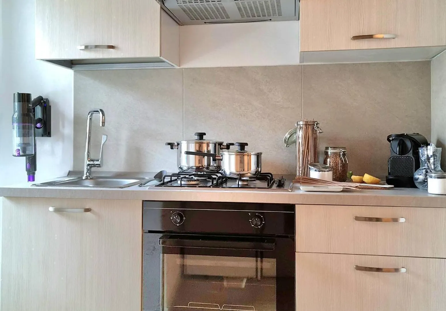 Downtown Maqueda Apartment Palermo 0*,
